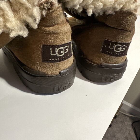 Women’s Ugg Sundance II 5325 Tall Exposed Shearling Boots, Chestnut, Size 5 - Picture 12 of 12